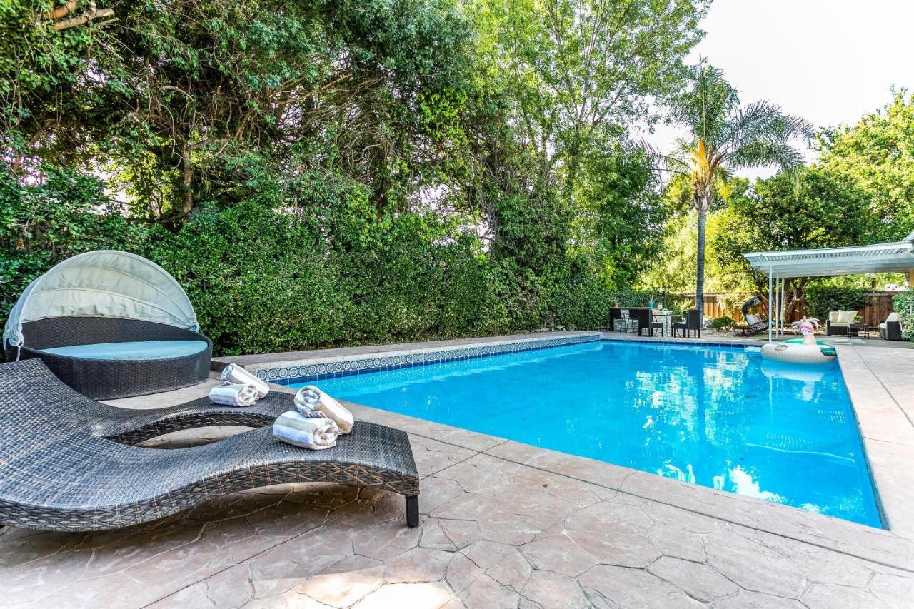 Сasa de vacaciones Sausalito - Newly Designed 4br House & Pool By Topanga *